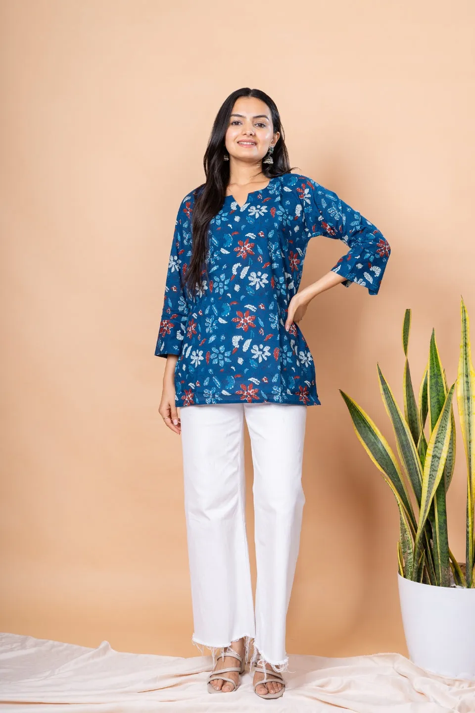 Ekisha's women blue designer floral printed cotton tunic top short kurti