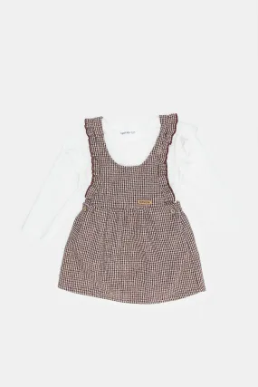 Infant Girls Beige Checkered Dungaree With Frilled T-Shirt (2 Piece)