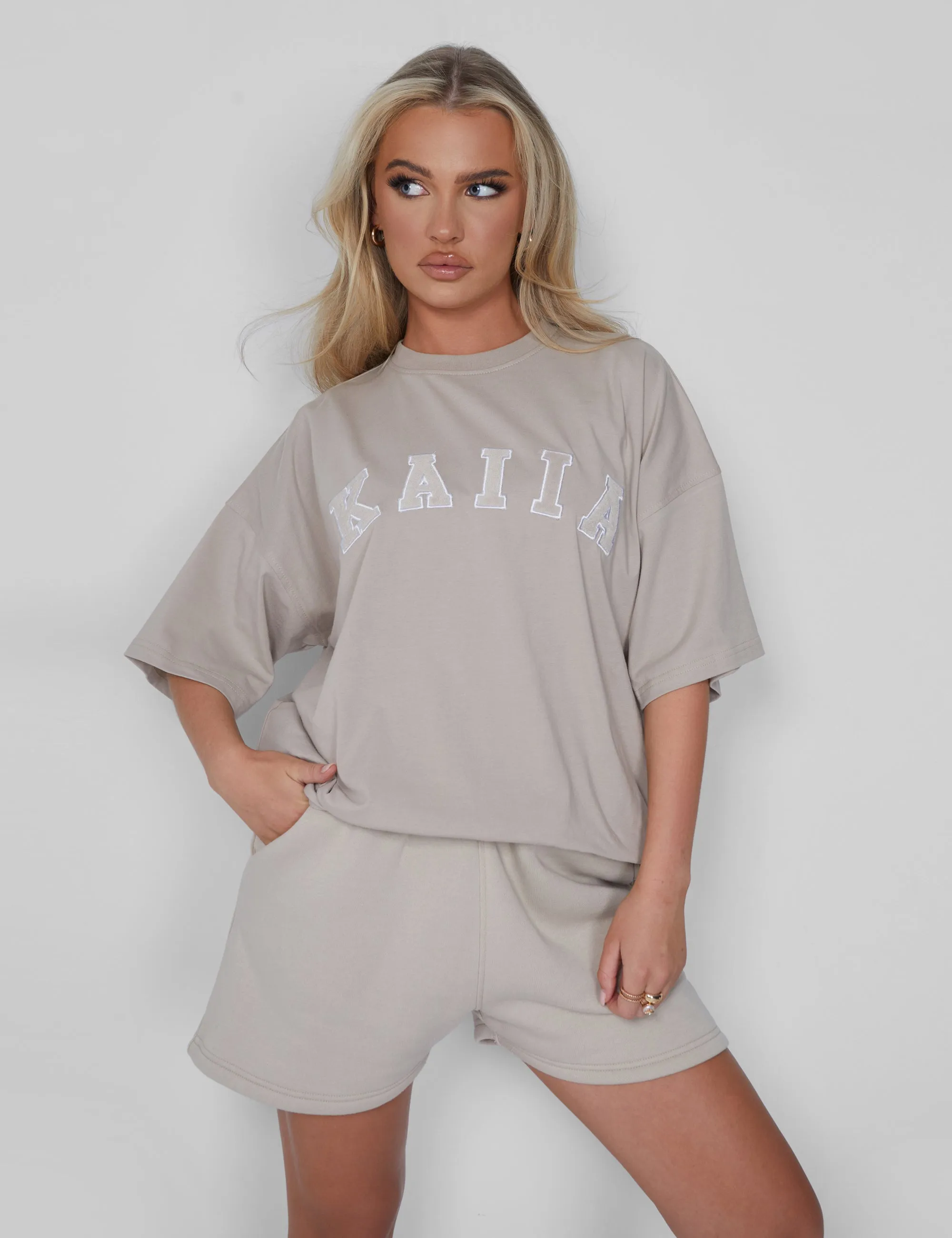 Kaiia Oversized T-shirt Stone