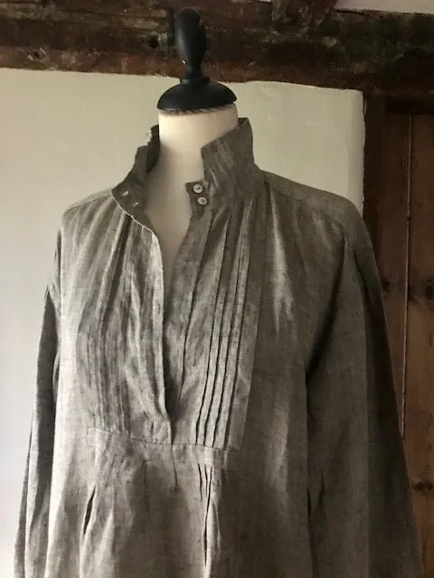 Moss Linen Artists Tunic