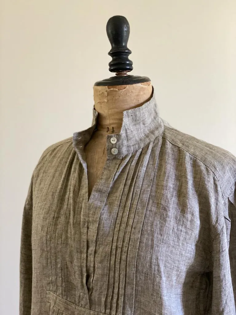 Moss Linen Artists Tunic