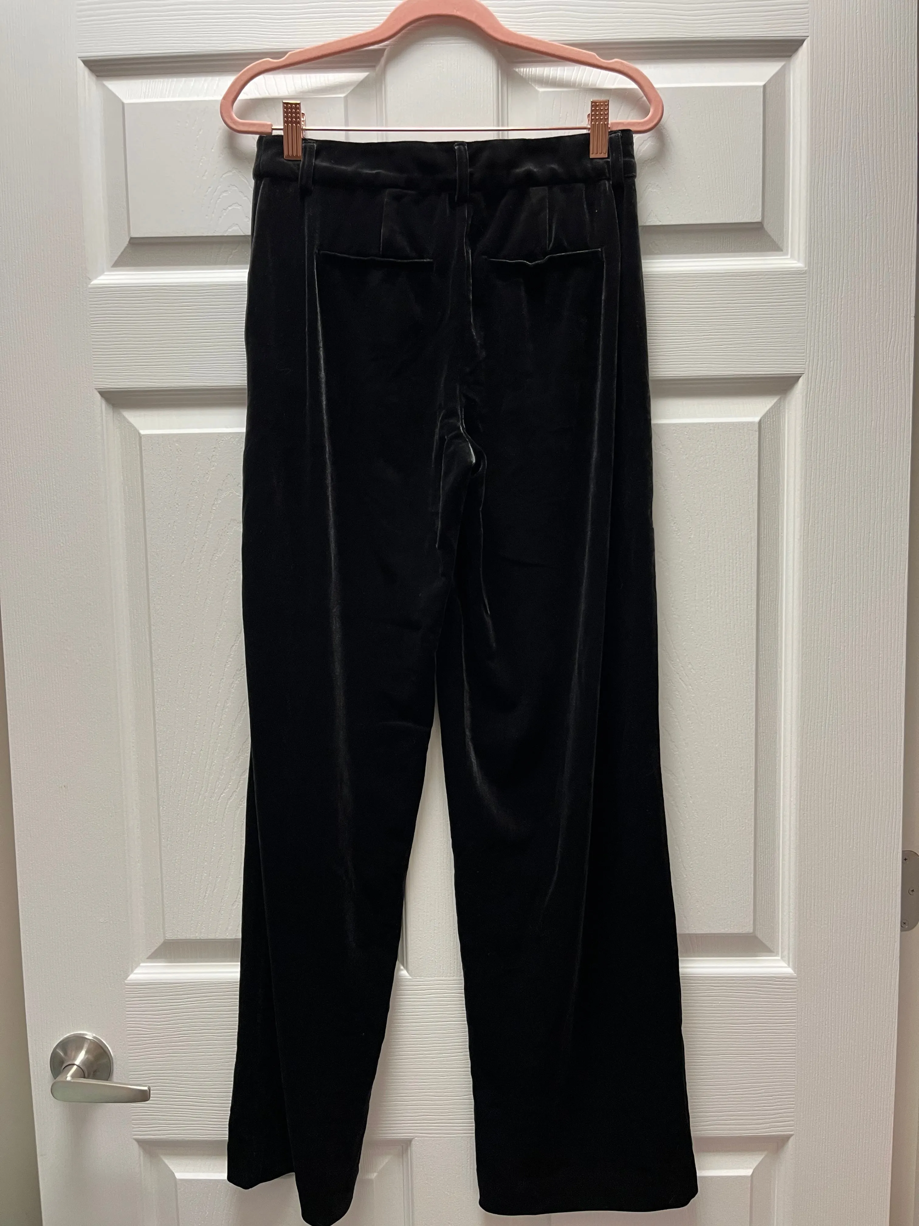 Ricki’s Black Velvet Pants Sz 4