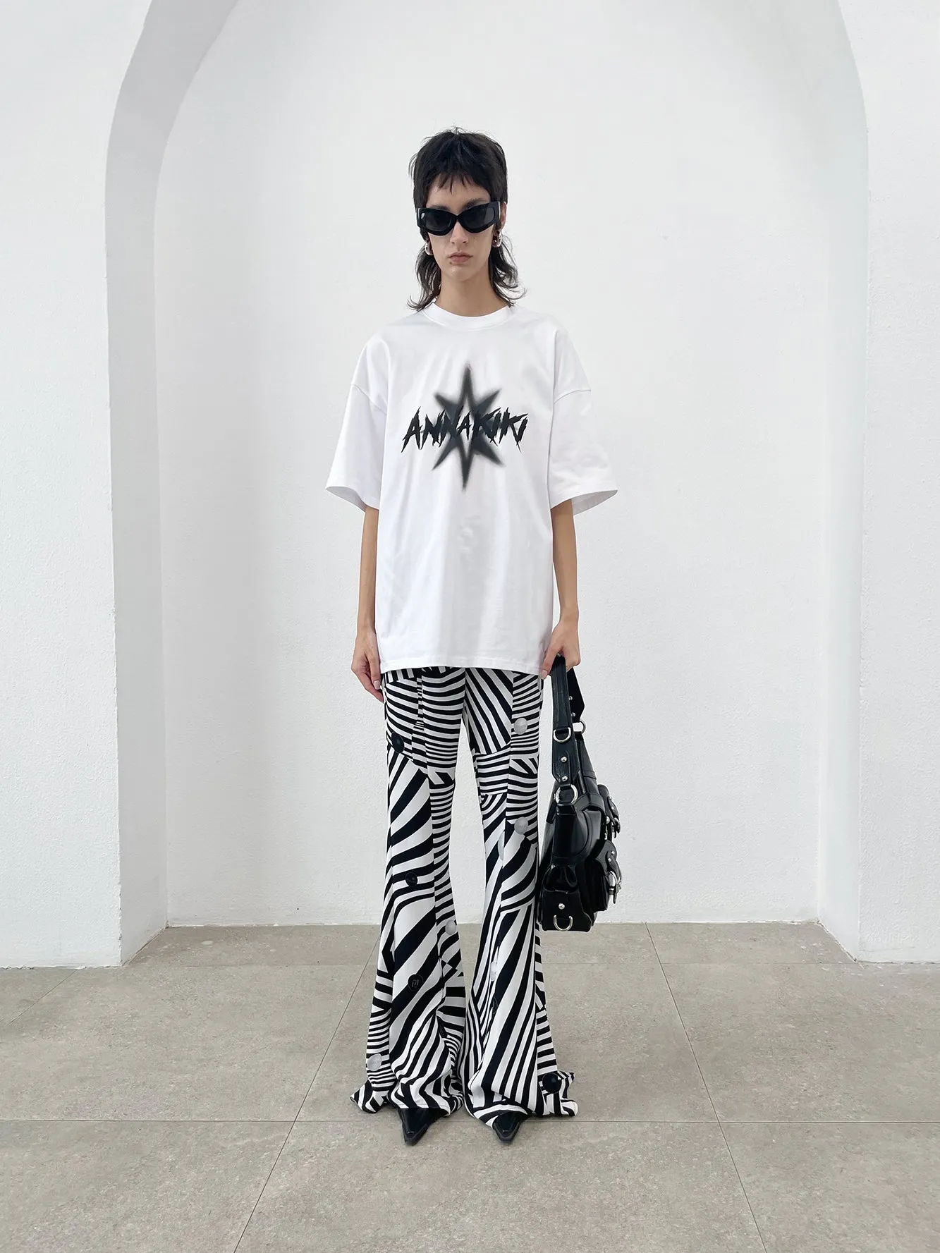 Spiked four-pointed star print loose T-shirt