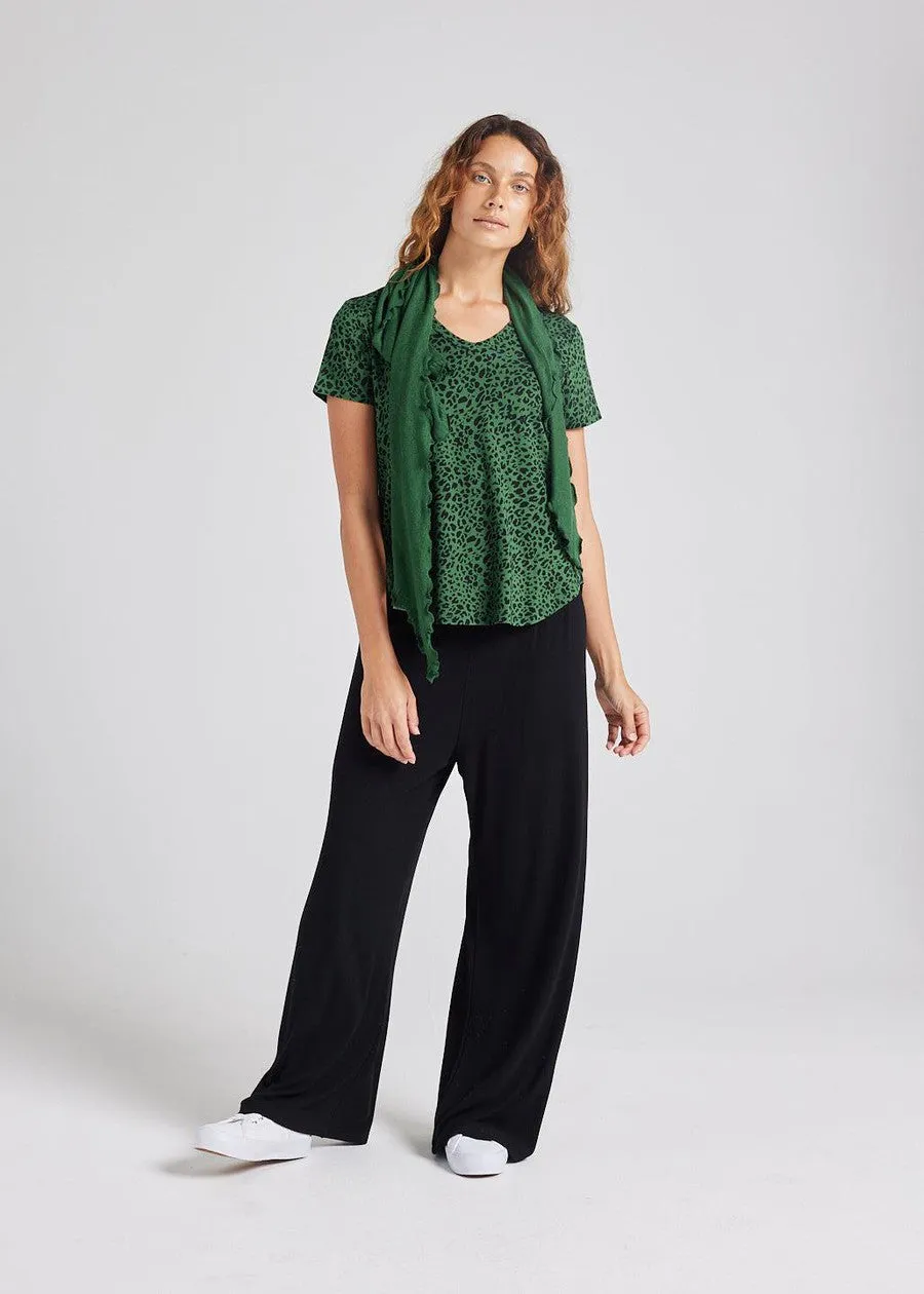 Veronica Bamboo V-Neck T-Shirt - Green Leopard