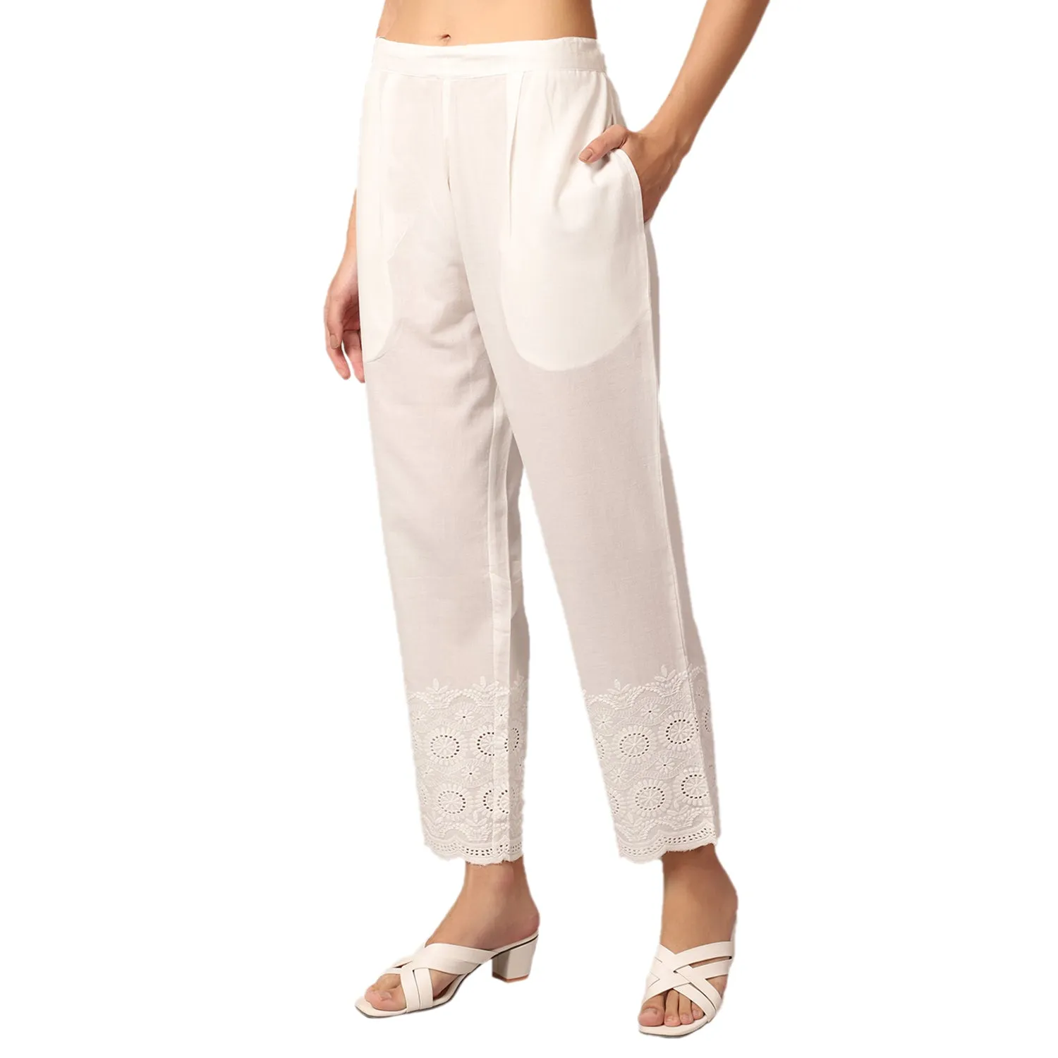 Women's Casual Regular Fit Offwhite Pleated Front Mid rise Ethnic Pant