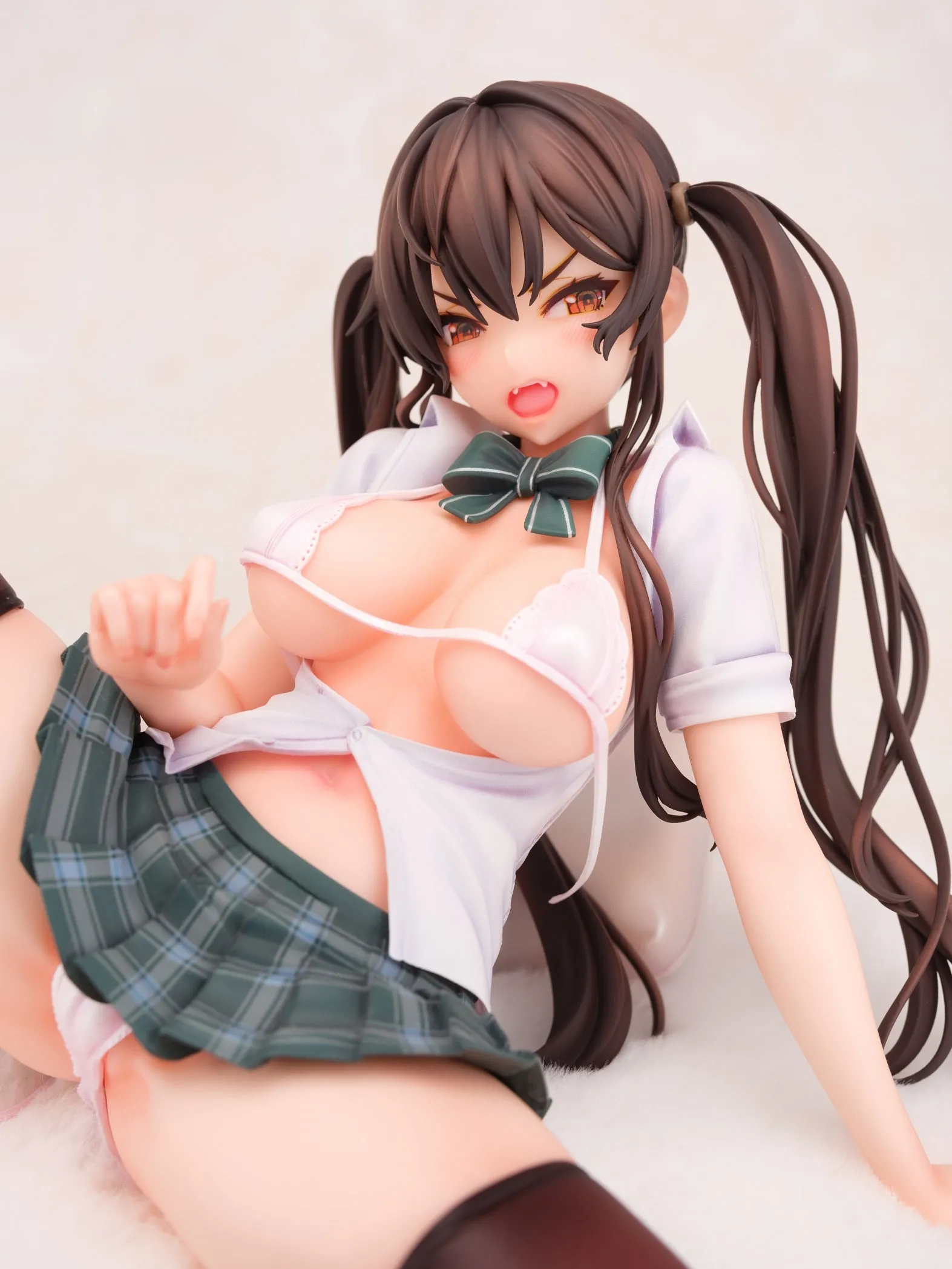 Yukari Komiya Illustration by Akasa Ai 1/5 Scale Figure